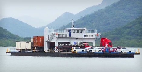 Com contrato emergencial, nova empresa assume operao do ferry-boat de Guaratuba